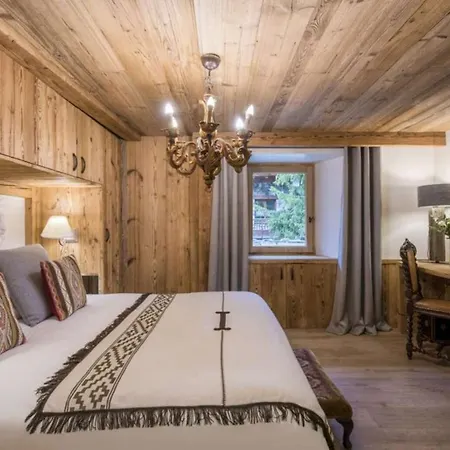 Luxury Chalet - Pool & Spa *